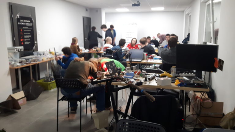 Hackaton Świąteczny w Hackerspace Gdańsk